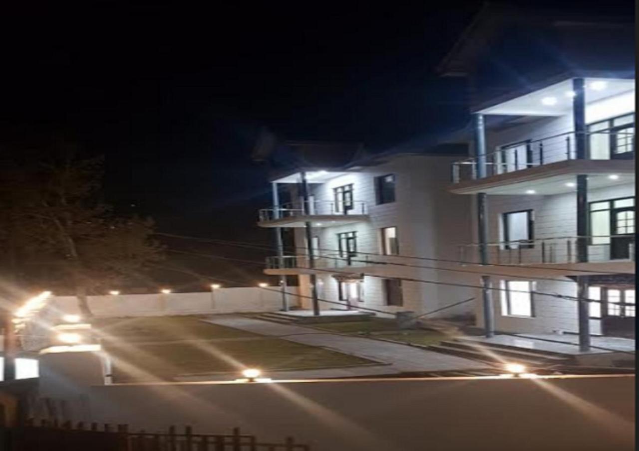 Hotel Kargil Heights Exterior photo