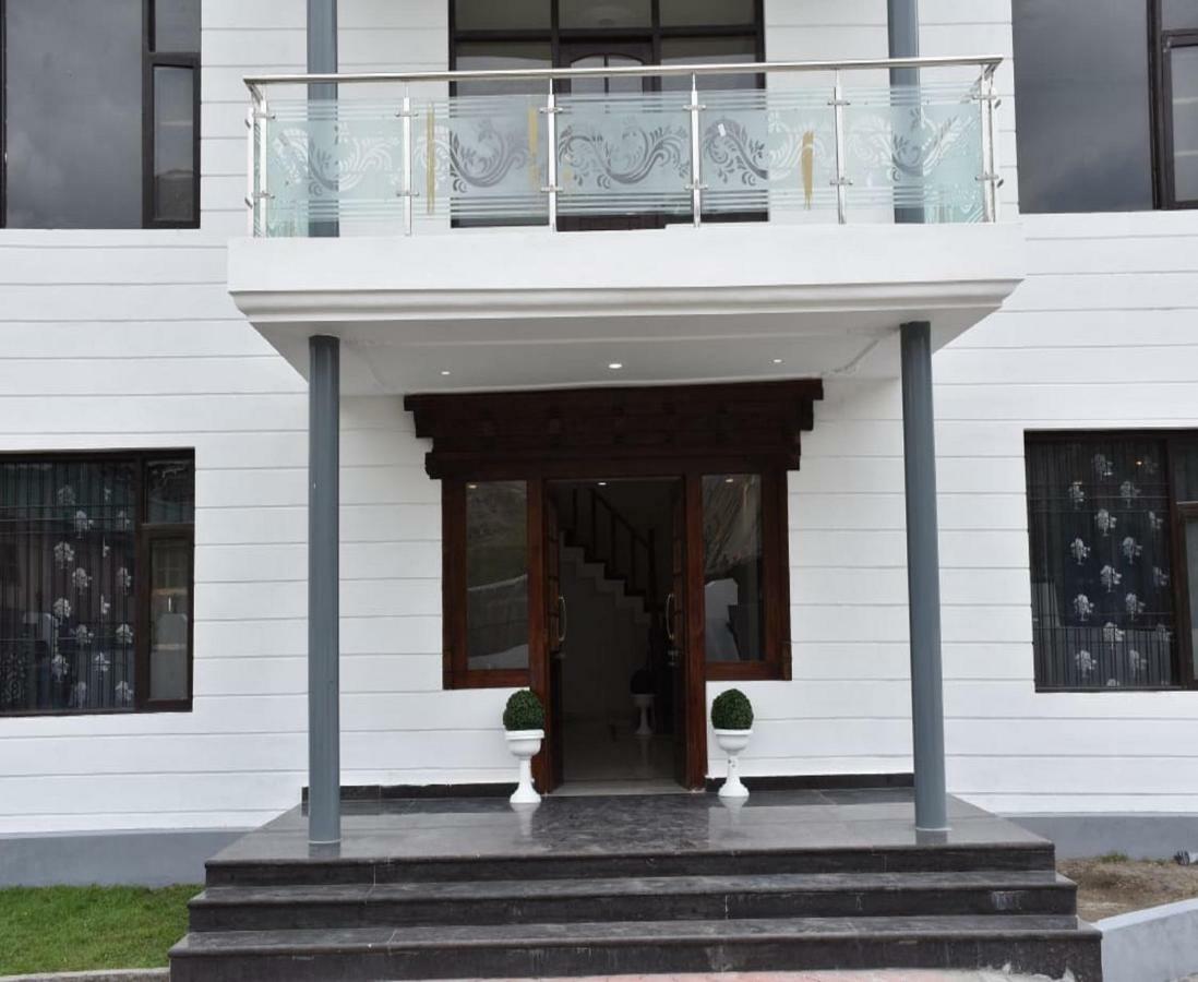 Hotel Kargil Heights Exterior photo