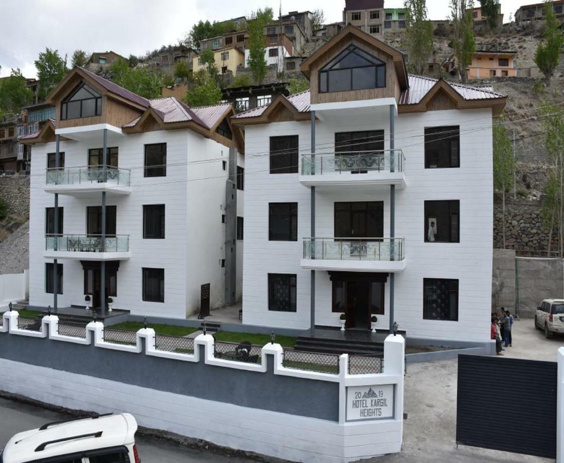 Hotel Kargil Heights Exterior photo