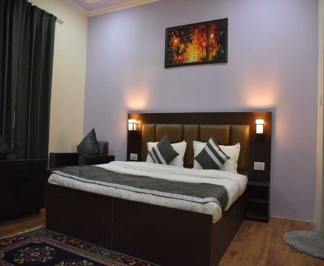 Hotel Kargil Heights Exterior photo